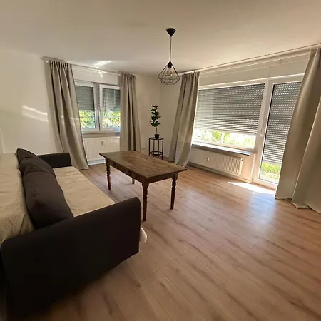 Waldnah Rueckzugsort In *