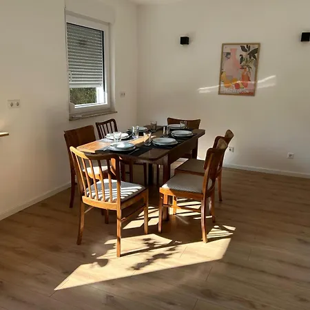 Waldnah Rueckzugsort In *